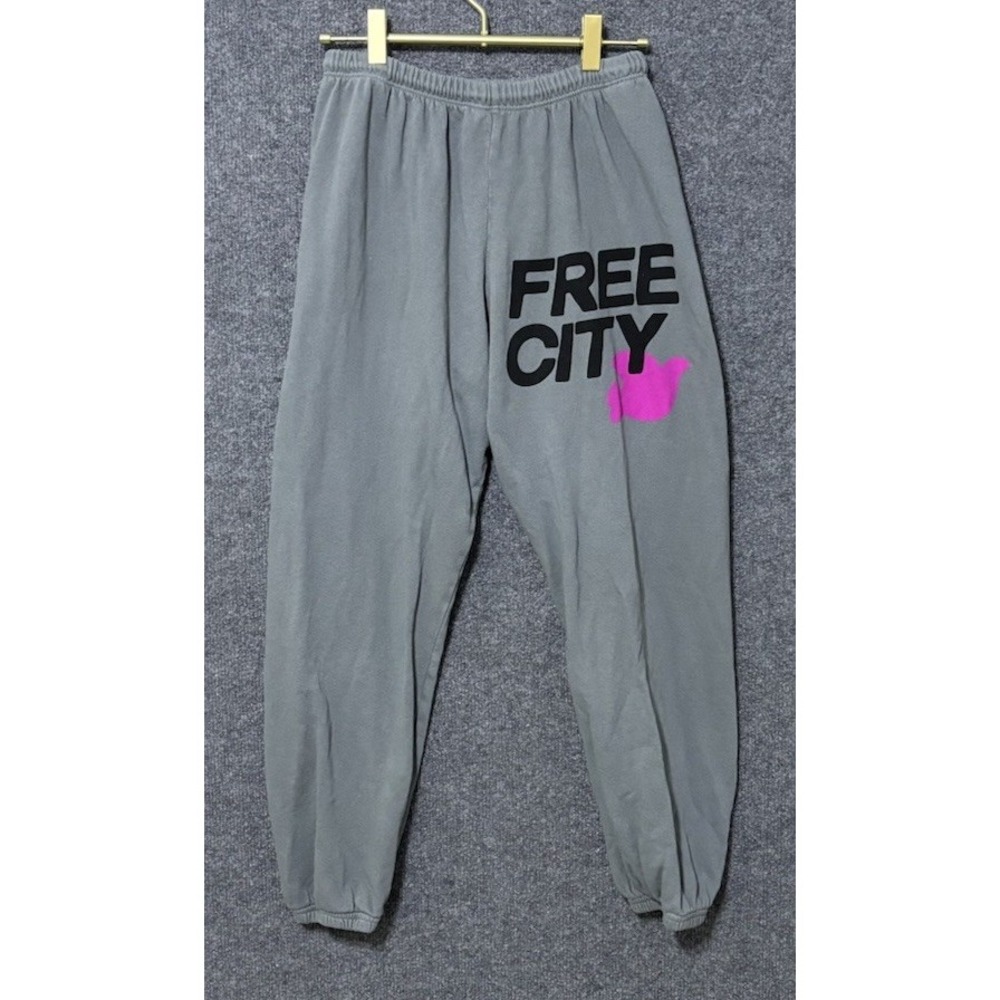 Free City Life Nature Love Womens Gray Elastic Waist Logo Jogger Sweatpants Sz S